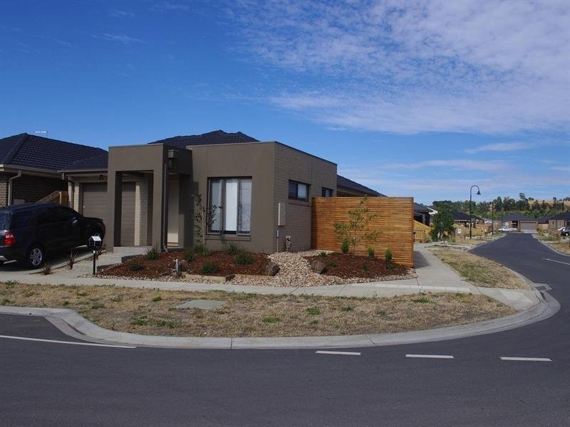 81 Oakbank Boulevard, Whittlesea VIC 3757