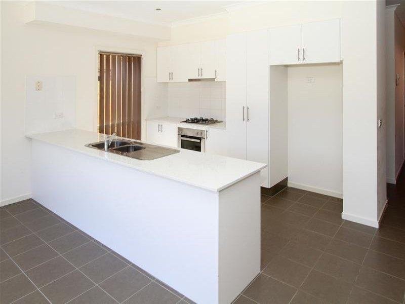 292 The Lakes Boulevard, South Morang VIC 3752