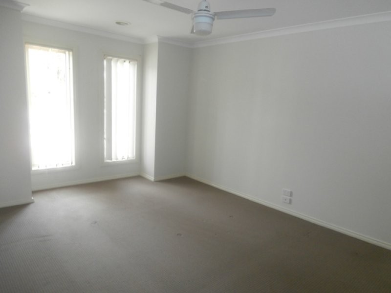 168 Gordons Road, South Morang VIC 3752