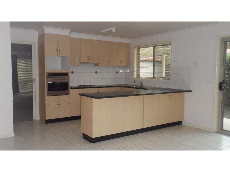 16 Osland  Court, Whittlesea VIC 3757