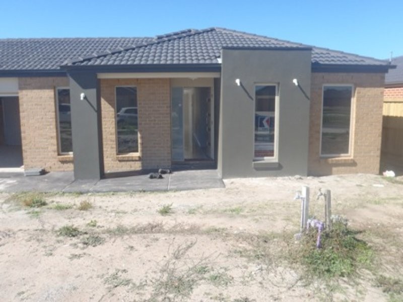 79 Wallara Waters Boulevard, Wallan VIC 3756