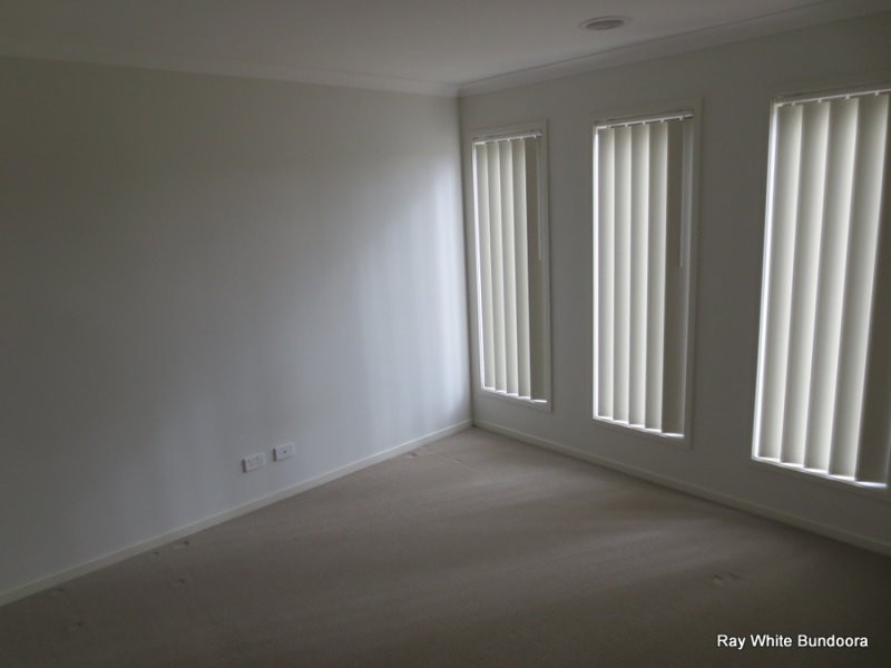 8 Agility Court, Doreen VIC 3754