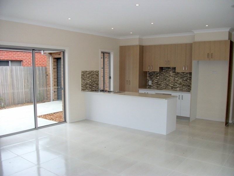 9 Fitzroy Way, Whittlesea VIC 3757