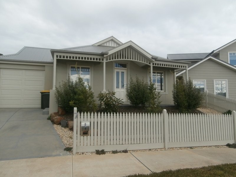 7 MARKDALE WAY, Doreen VIC 3754