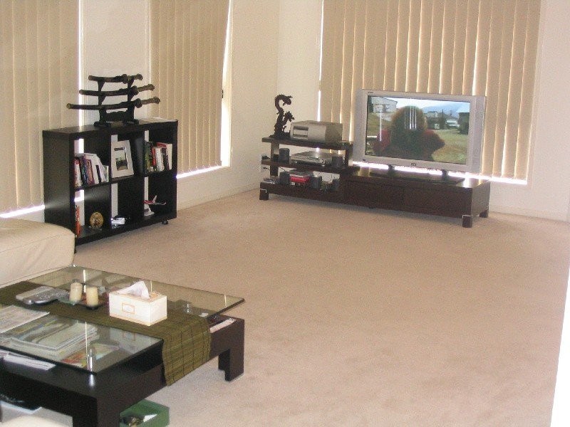 76 Ingles Circuit, Arundel QLD 4214