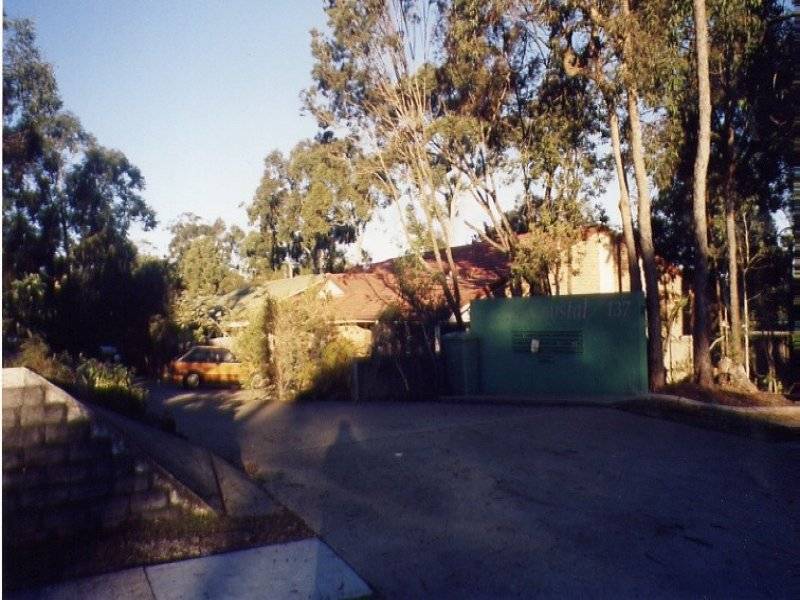 6/137 Olsen Ave, Labrador QLD 4215