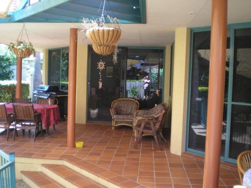 65 Inverness Way, Parkwood QLD 4214