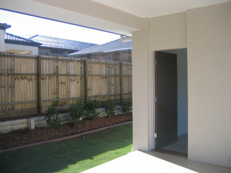 28 Corymbia Way, Molendinar QLD 4214