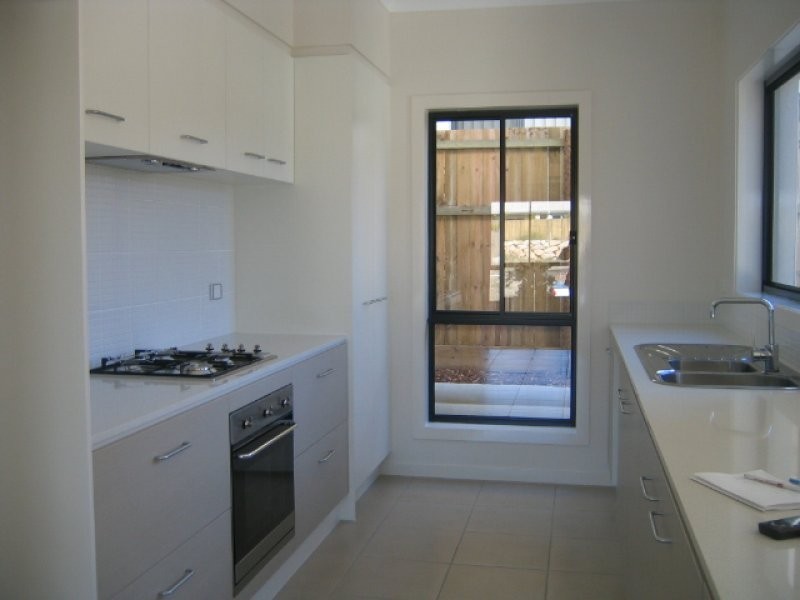 28 Corymbia Way, Molendinar QLD 4214