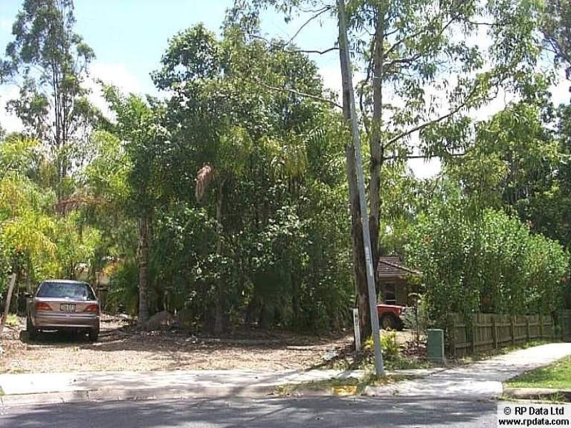 28 Kentucky Drive, Oxenford QLD 4210