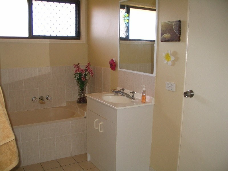 11 Altissimo Place, Varsity Lakes QLD 4227