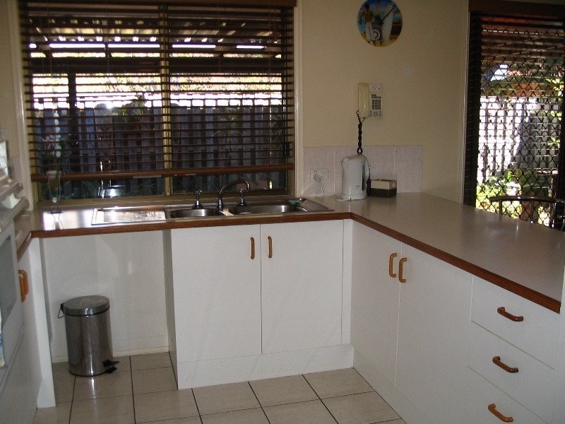 11 Altissimo Place, Varsity Lakes QLD 4227