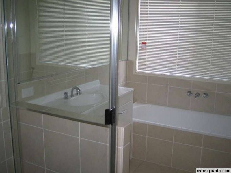 17 Kilkivan Street, Ormeau QLD 4208