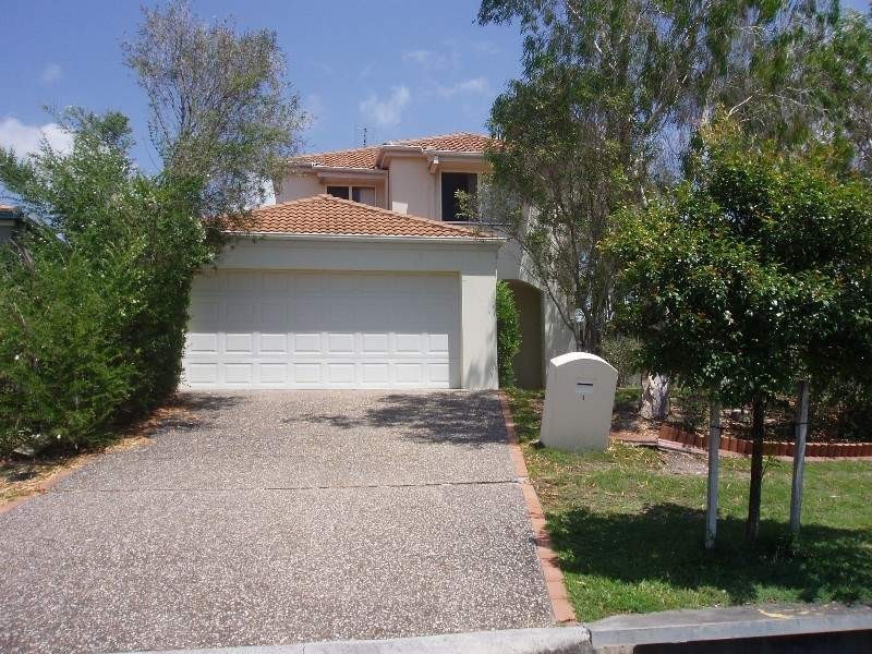 1 Oxbridge Chase, Arundel QLD 4214