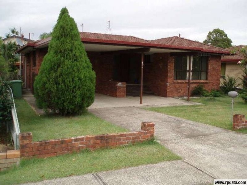 296 Bayview St, Hollywell QLD 4216