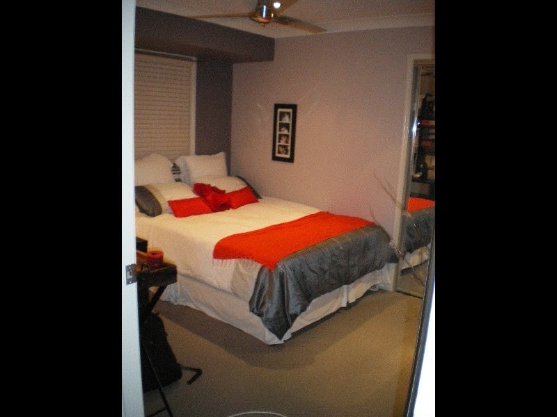 43 Nottinghill Gate Dr, Arundel QLD 4214