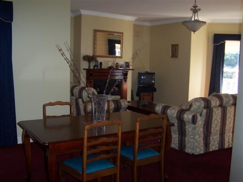 4 Wheeler Court, Sunbury VIC 3429