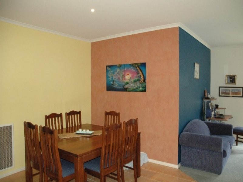 4 Doig Place, Sunbury VIC 3429