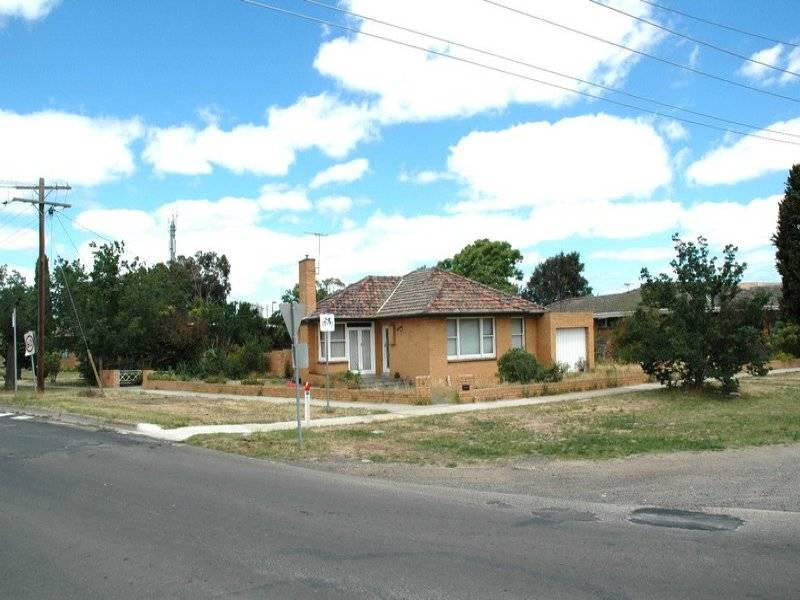 8 Macedon Street, Sunbury VIC 3429