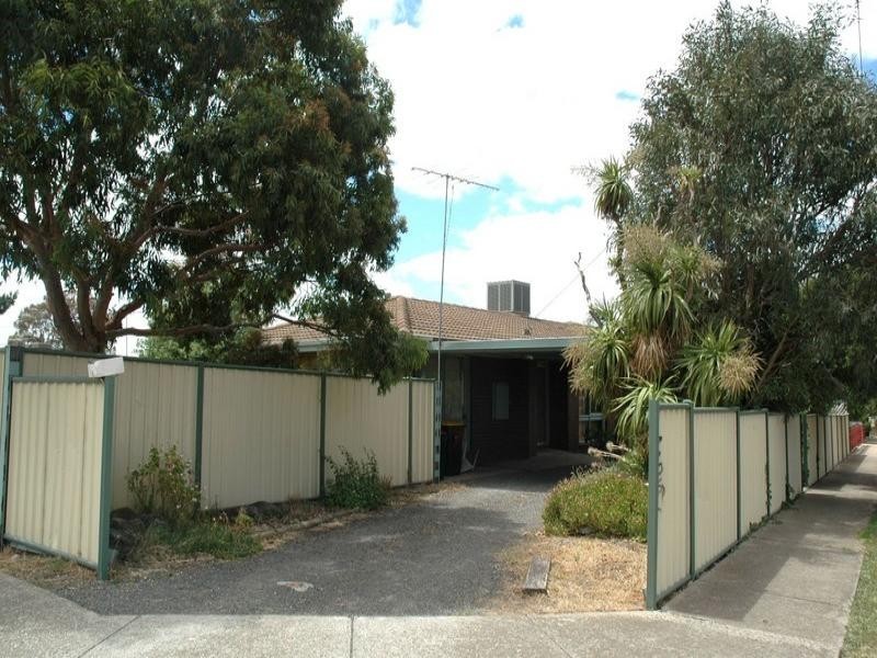 7 Stake Road, Diggers Rest VIC 3427