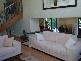 7 Kula Close, Benowa QLD 4217