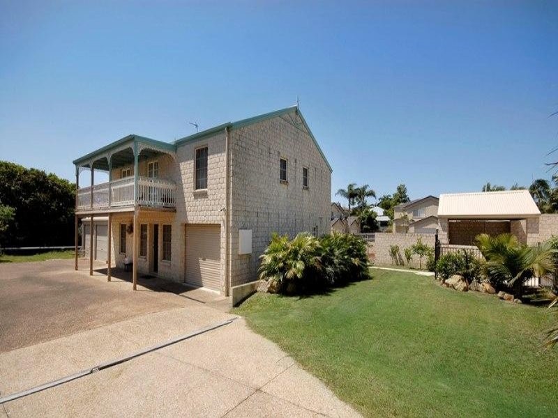 121 Eugaree Street, Southport QLD 4215