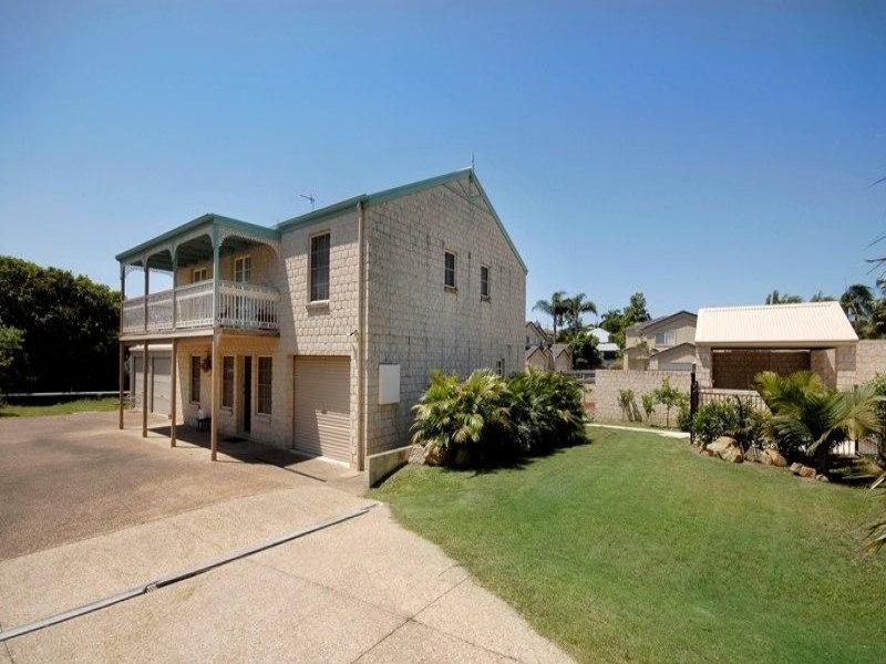 121 Eugaree Street, Southport QLD 4215