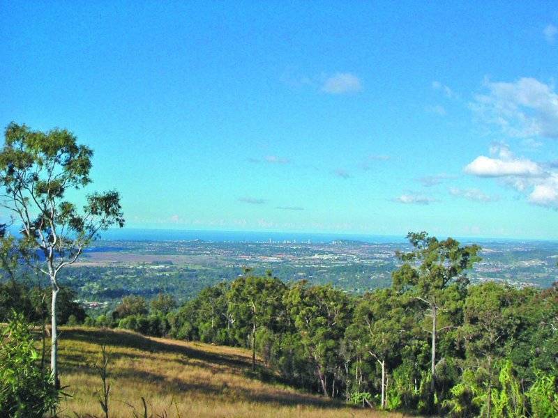 375 The Panorama, Tallai QLD 4213