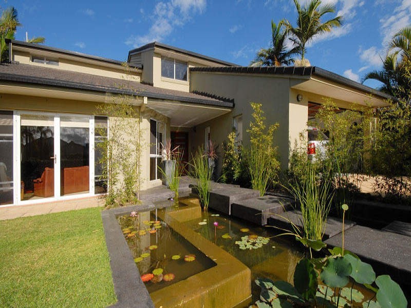 5 Charolais Crescent, Benowa QLD 4217