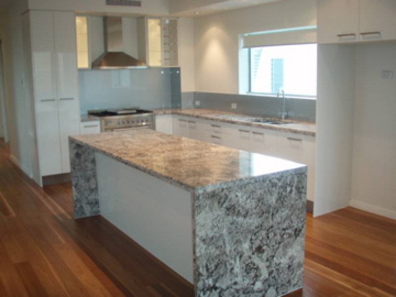 105 Seagull Avenue, Mermaid Beach QLD 4218
