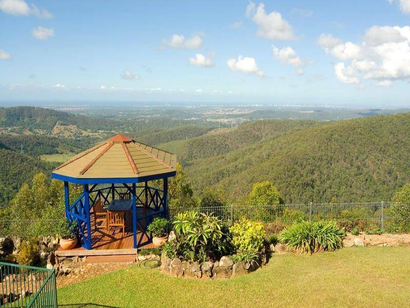 80 Magnetic Drive, Eagle Heights QLD 4271