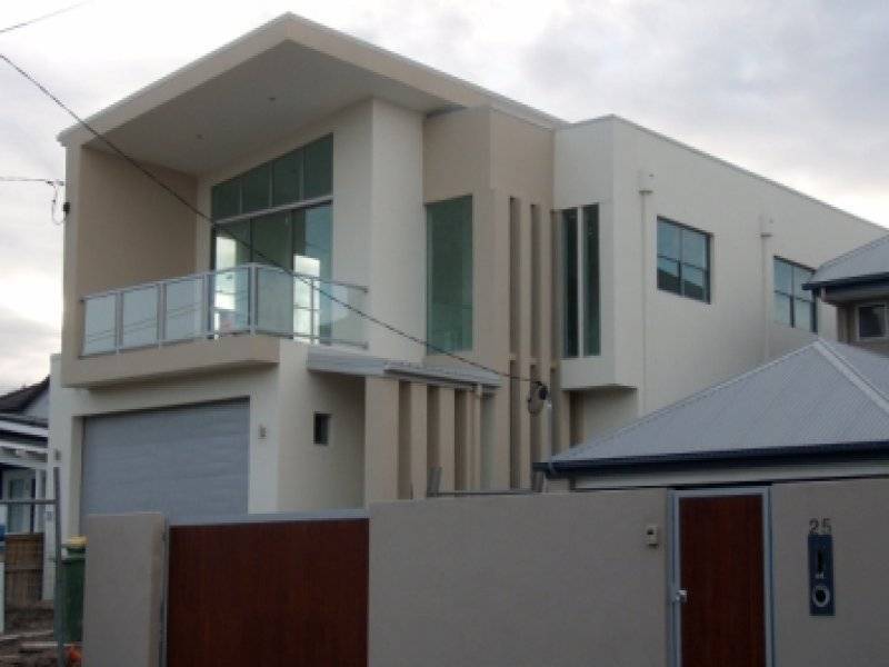 27 Tamborine Street, Mermaid Beach QLD 4218