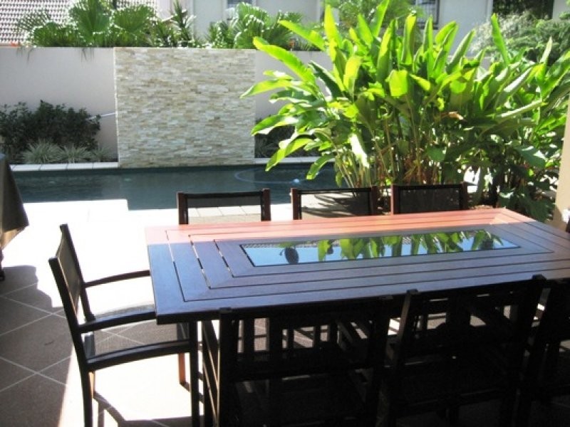 8 Waterview Crescent, Sorrento QLD 4217