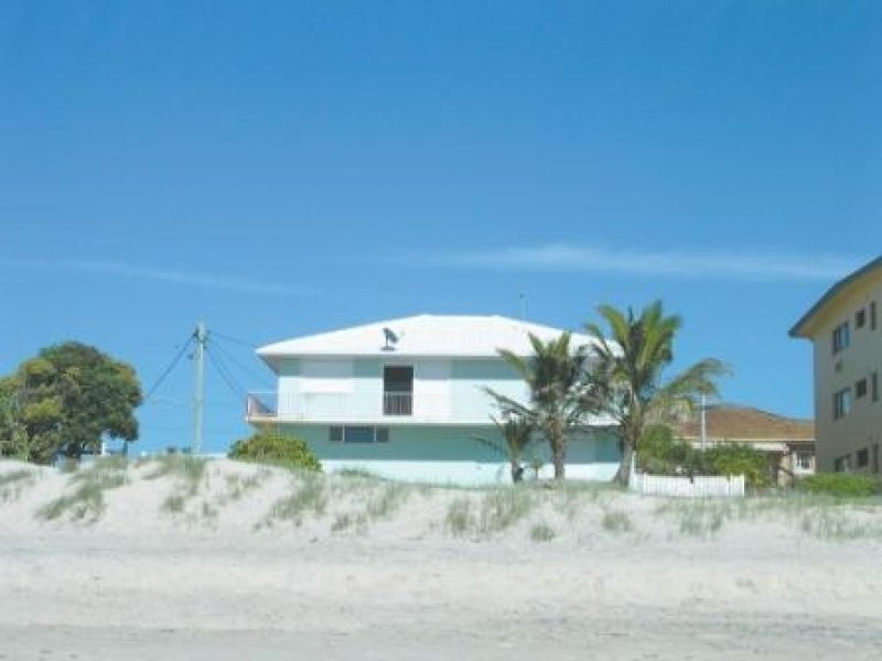 1 Nineteenth Avenue, Palm Beach QLD 4221