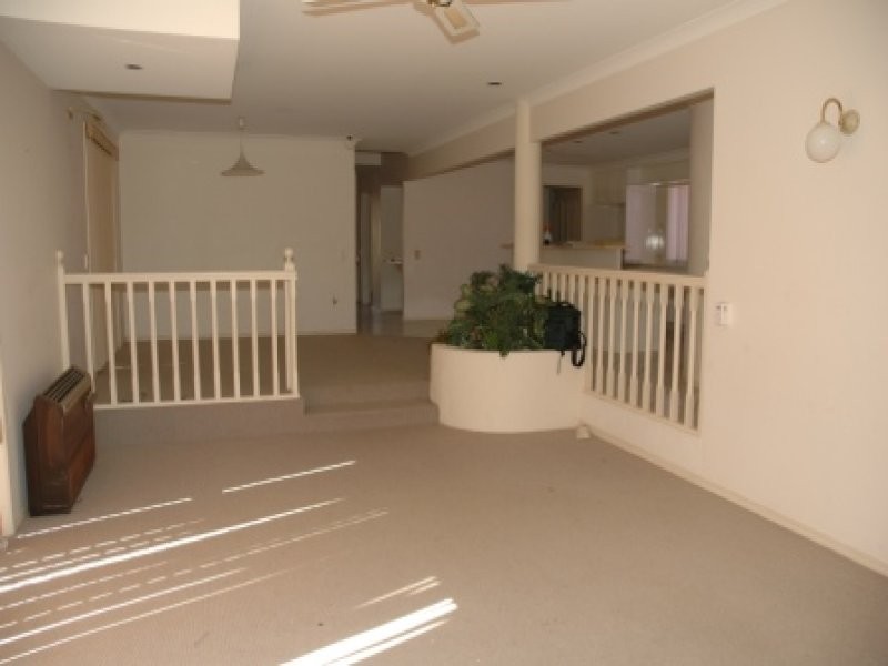 7 Sundance Way, Runaway Bay QLD 4216