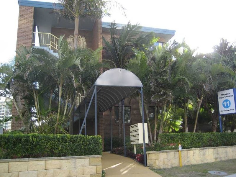 8 Nepean Lodge.Old Burleigh Road., Surfers Paradise QLD 4217