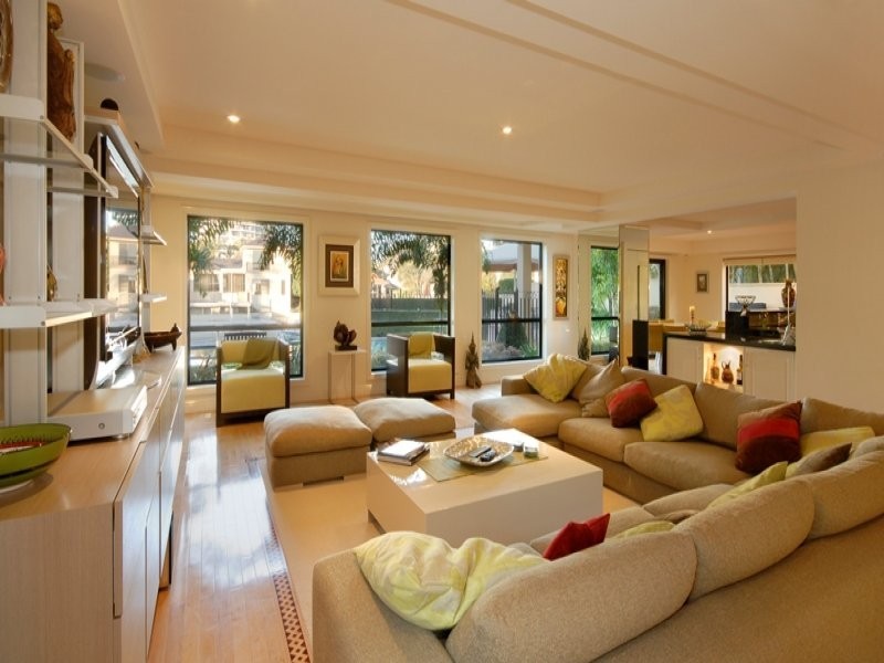 13 Seafarer Court, Paradise Waters QLD 4217