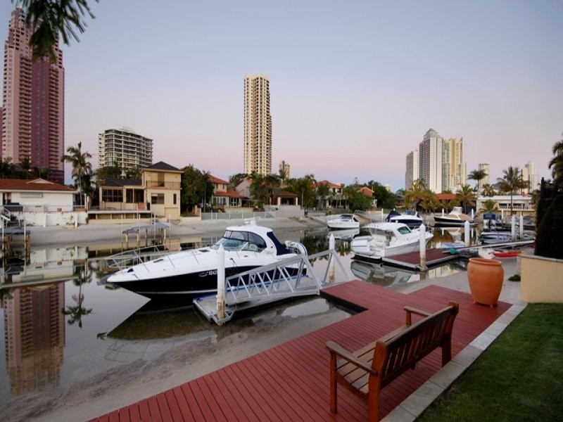 13 Seafarer Court, Paradise Waters QLD 4217