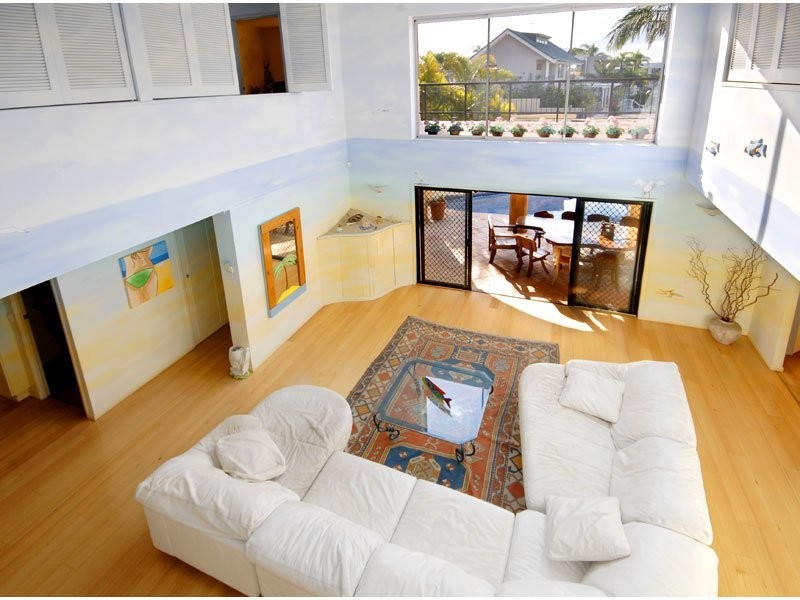 35 Admiralty Drive, Paradise Waters QLD 4217