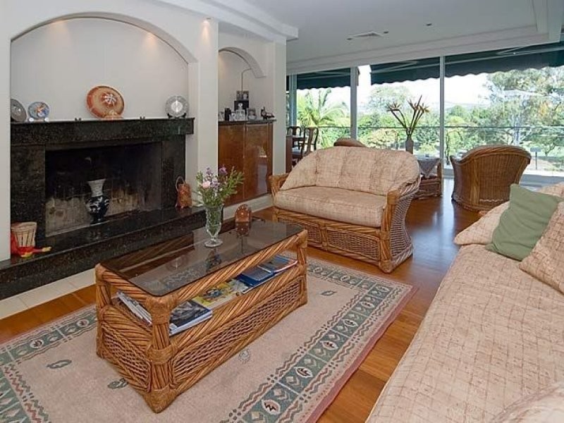 19 Bellara Street, Ashmore QLD 4214