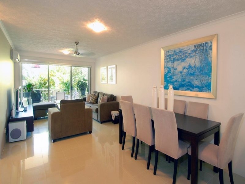 12 Delfino.Mawarra Street, Chevron Island QLD 4217