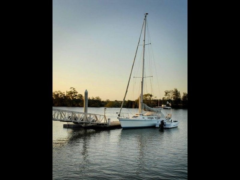 36 River Cove Place, Hope Island QLD 4212