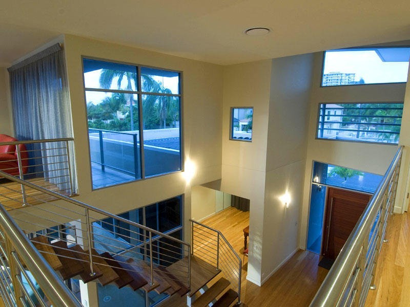 6 Seafarer Court, Paradise Waters QLD 4217