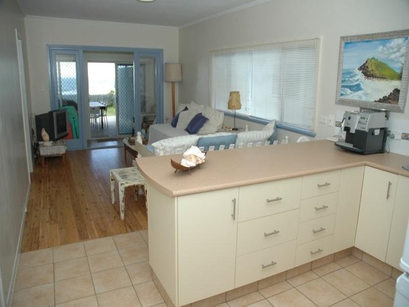 267 Jefferson Lane, Palm Beach QLD 4221