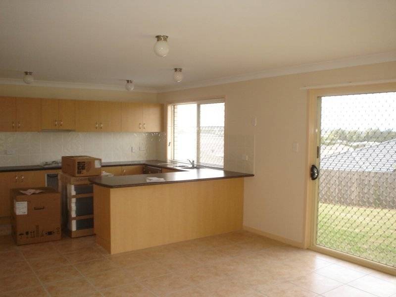 32 Bluetail Crescent, Upper Coomera QLD 4209