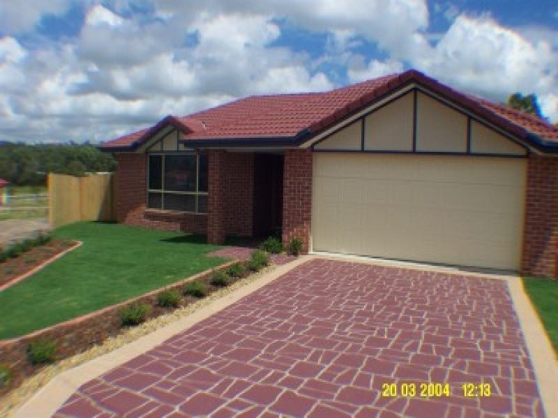 8  Fimbriata Court, Ormeau QLD 4208