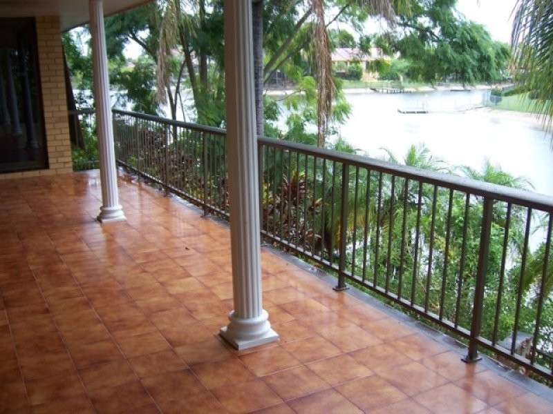 106 Campbell Street, Sorrento QLD 4217