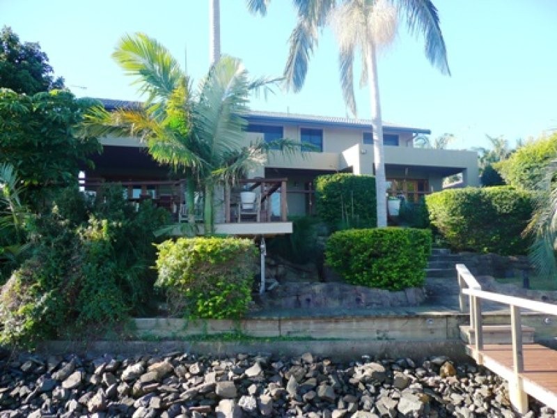 30 Emu Court, Sorrento QLD 4217