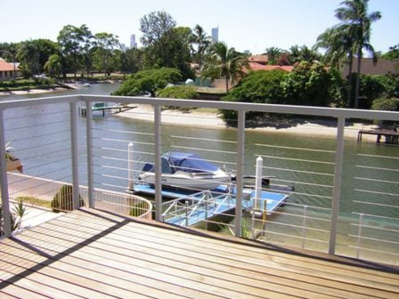 41 Sophie Avenue, Broadbeach Waters QLD 4218