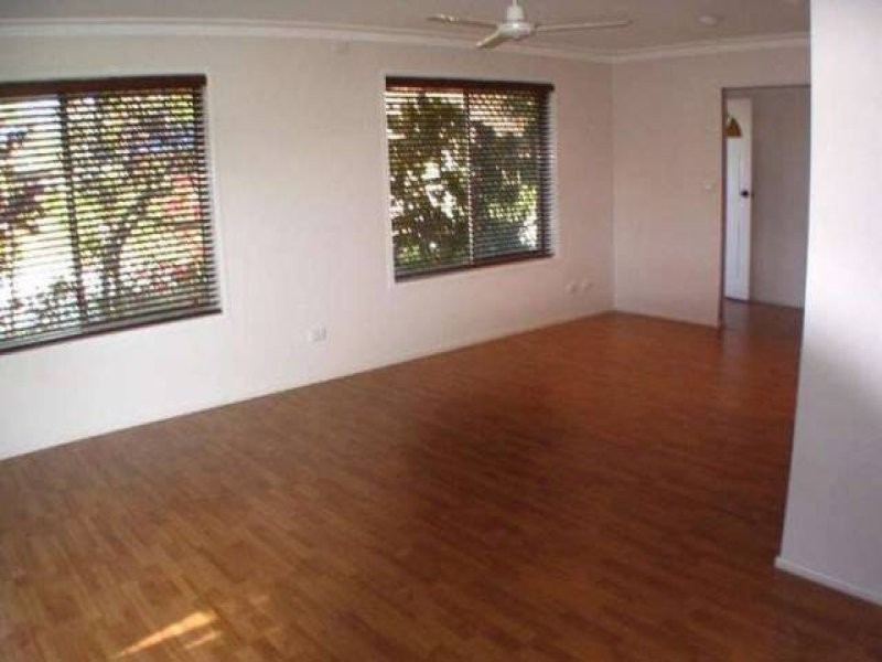 28 Tallara Street, Coombabah QLD 4216